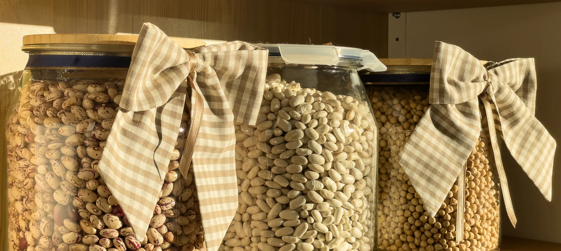 L'interno della Bottega Contadina a L'Aquila
